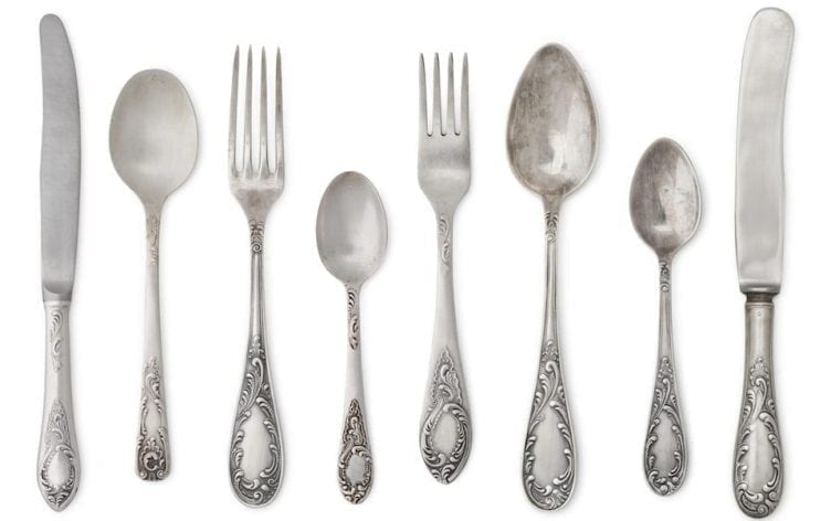 用叉子吃饭:研究发现餐具的选择可以改善饮食习惯