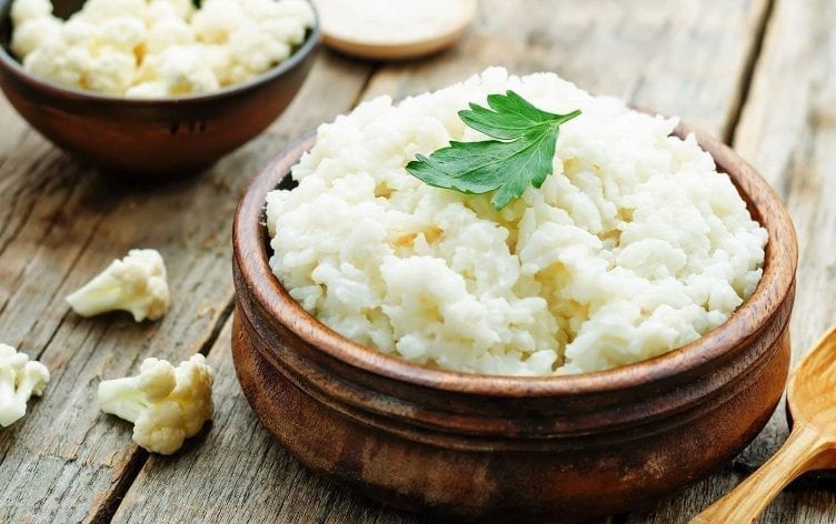 花椰菜米饭不是米饭，但它是健康的