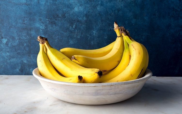 10 Healthy Recipes for Bananas Under 300 Calories