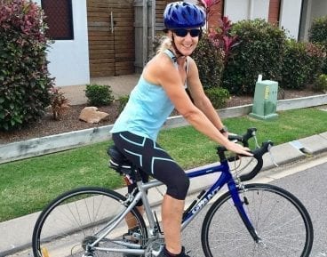 《回到自行车上:特蕾西在一次事故后如何改变了她的生活》(Getting Back on the Bike: How Tracey Changed Her Life After an Accident)