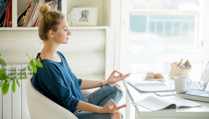 How 7 Busy Women Make Time to Meditate